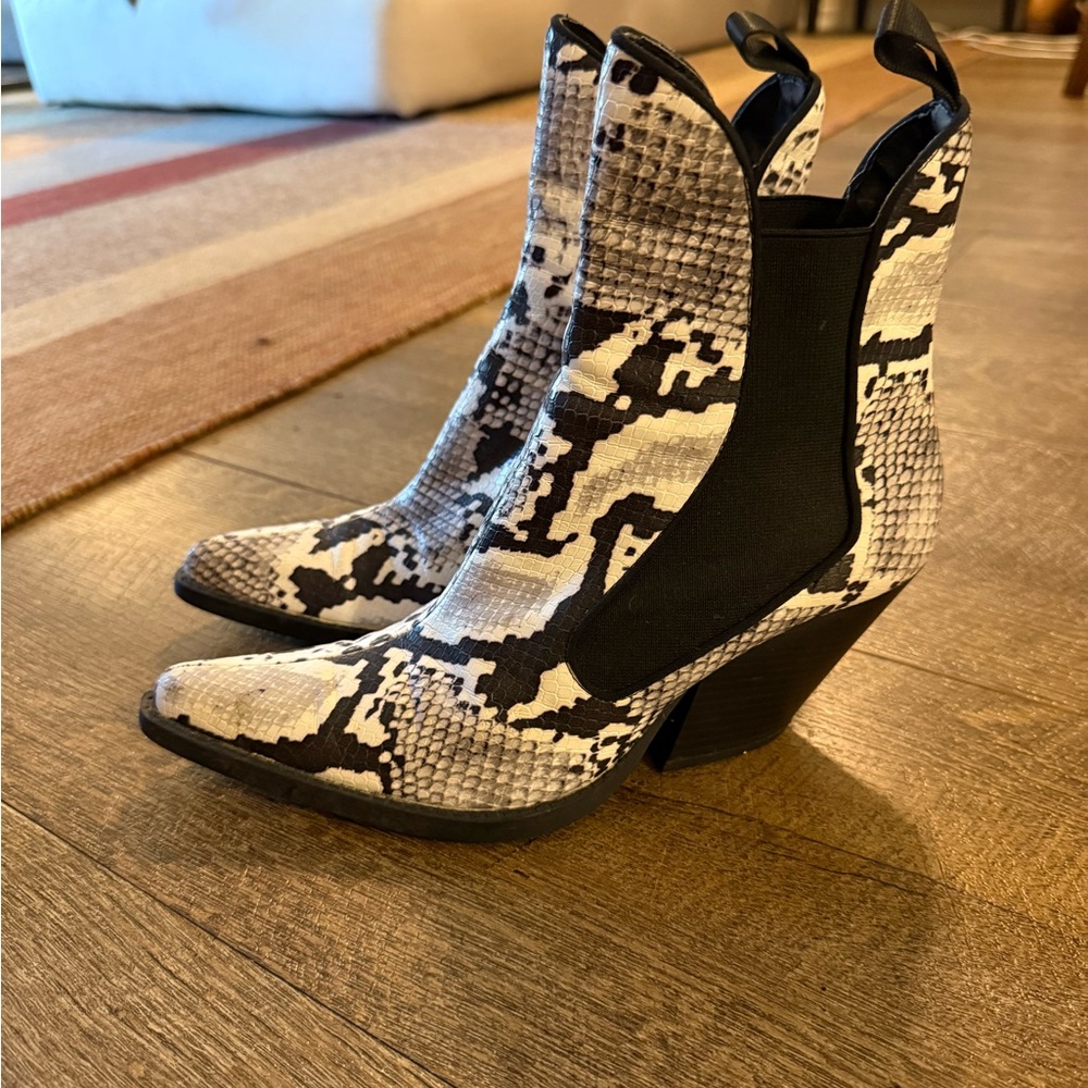 Zara Black and White Snakeskin Ankle Boots